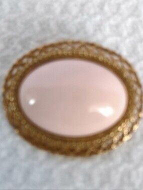 Vintage 1928 Brand Faux Soft Pink Cabochon Gold Tone Filigree Brooch
